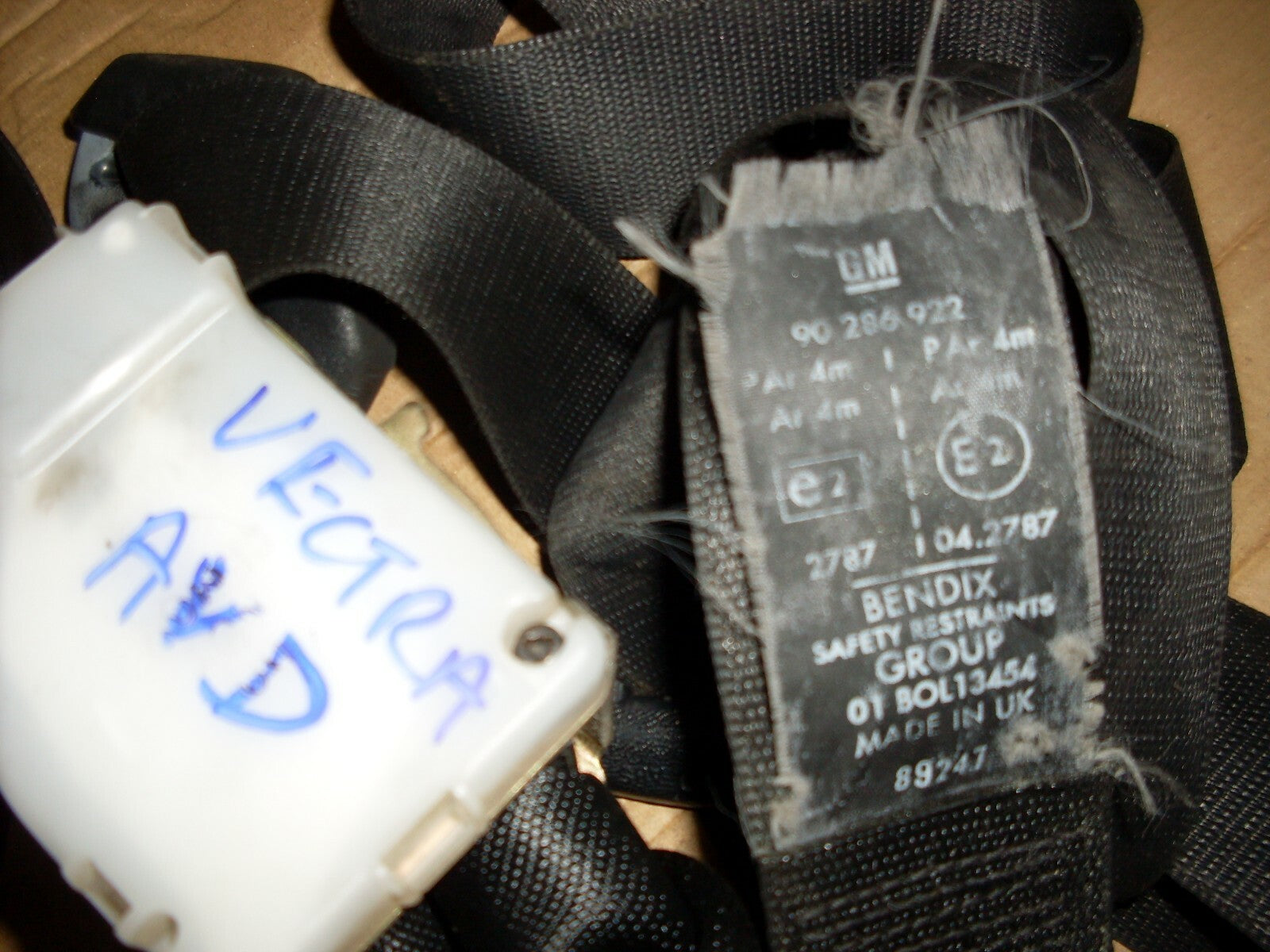 Ceinture de sécurité AVANT DROIT Opel Vectra A 1988-1995 5 Portes OEM