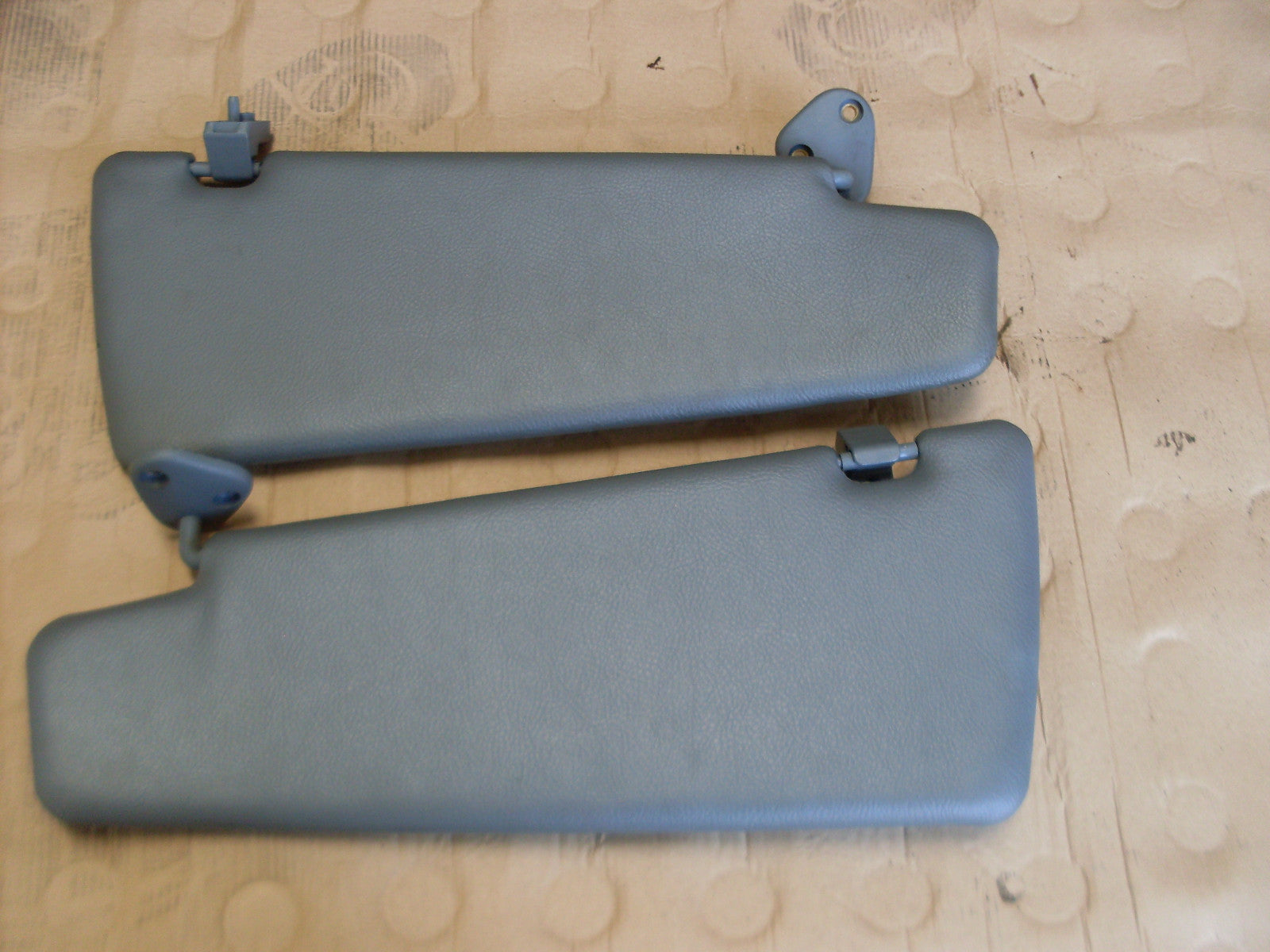 Pare-Soleil Droit + Gauche FIAT BRAVA 1995-2001 Gris OEM Avec Miroir