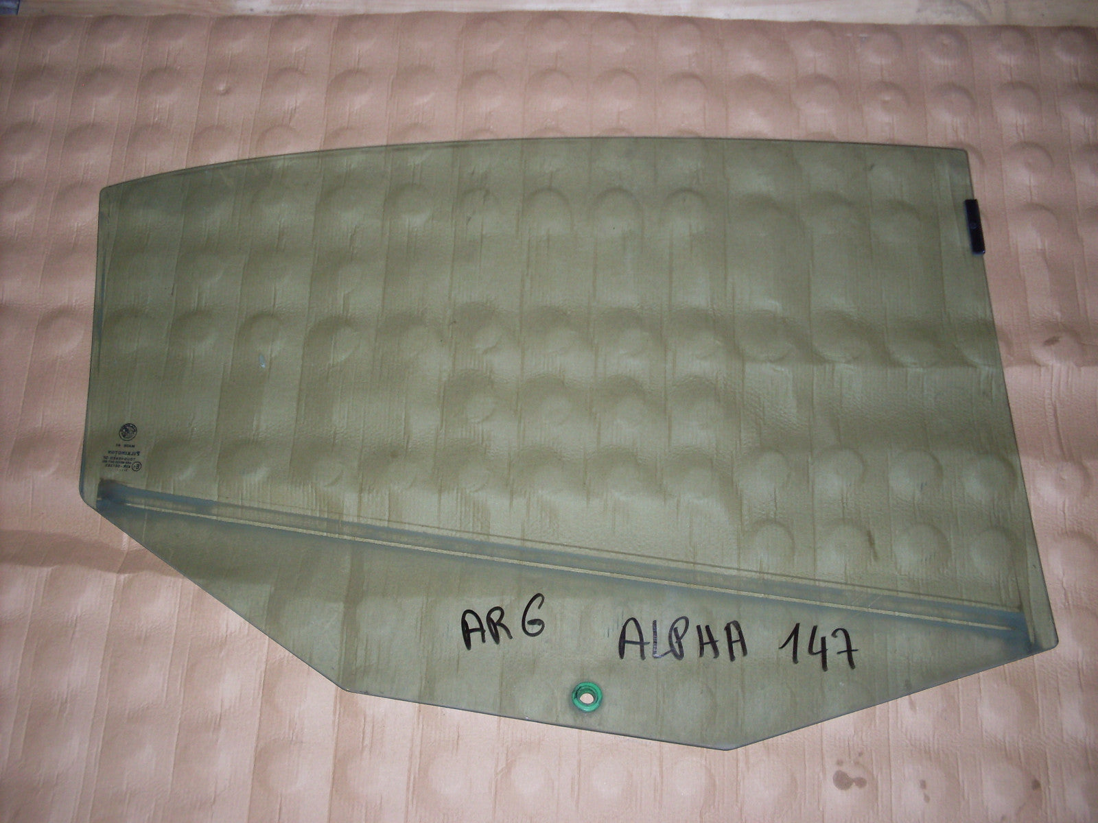 Vitre arrière Gauche ALFA ROMEO 147 PHASE 1