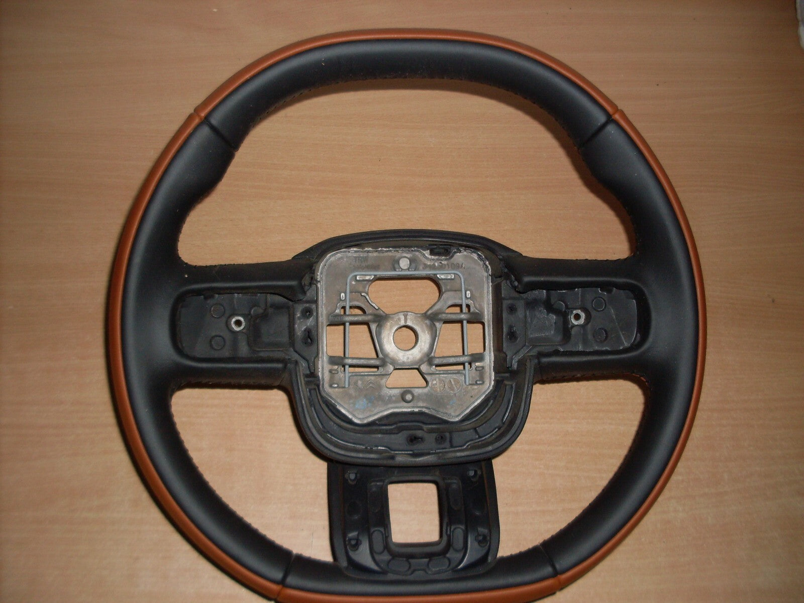 Volant Citroën C3 Aircross Noir Marron Origine TRW Sans Airbag Bon État