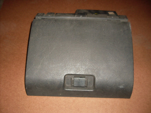 BOITE A GANTS CITROEN AX 9605358377 ORIGINE COMPLETE