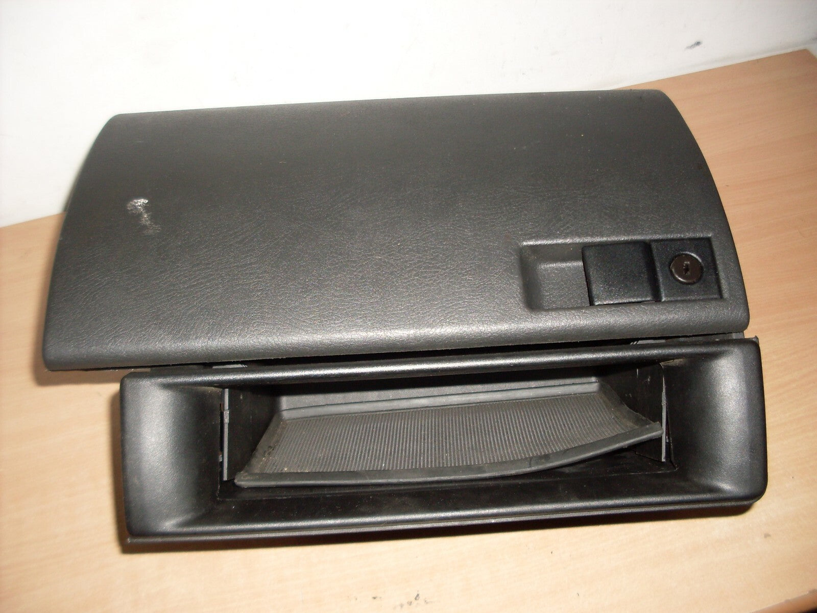 BOITE À GANTS OPEL VECTRA A 1992-1995 ORIGINAL OEM