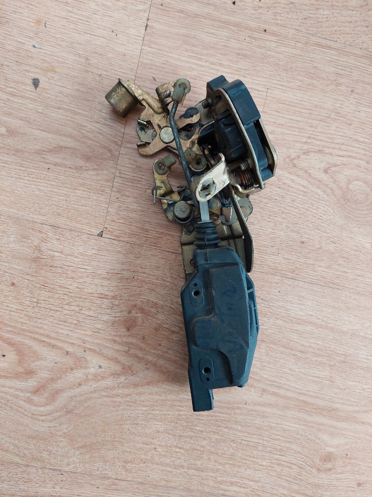 Serrure Porte AR Gauche Opel Vectra A 1988-1995 Centralisation Origine
