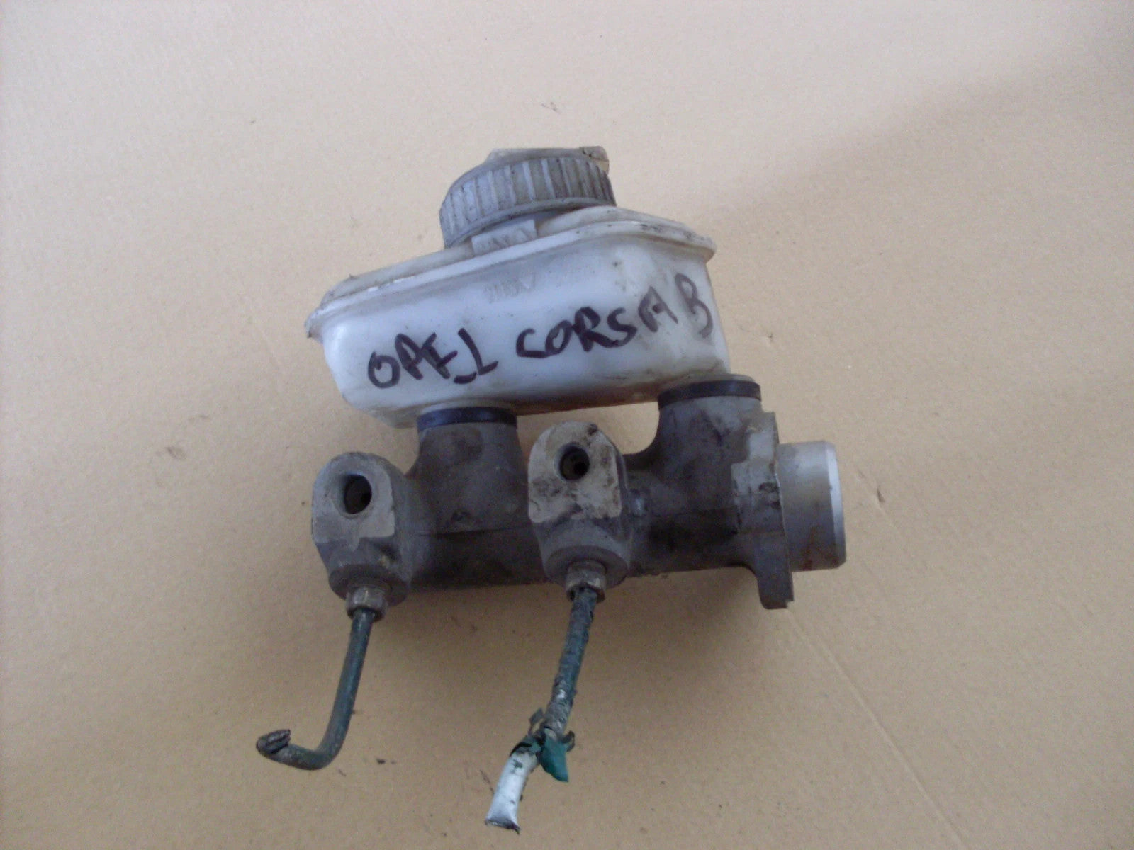 MAÎTRE CYLINDRE FREIN OPEL CORSA B 1.0 12V + RÉSERVOIR ORIGINE