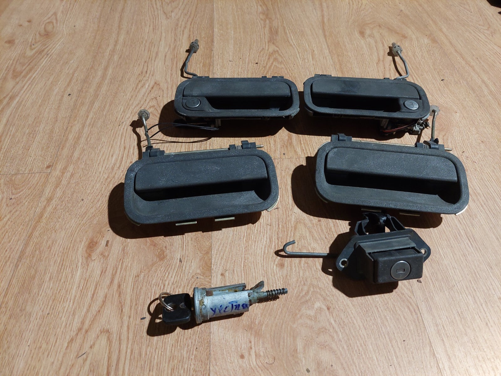 ENSEMBLE 4 POIGNÉES + BARILLETS OPEL VECTRA A 1988-1995 REF 90038193 COMPLET