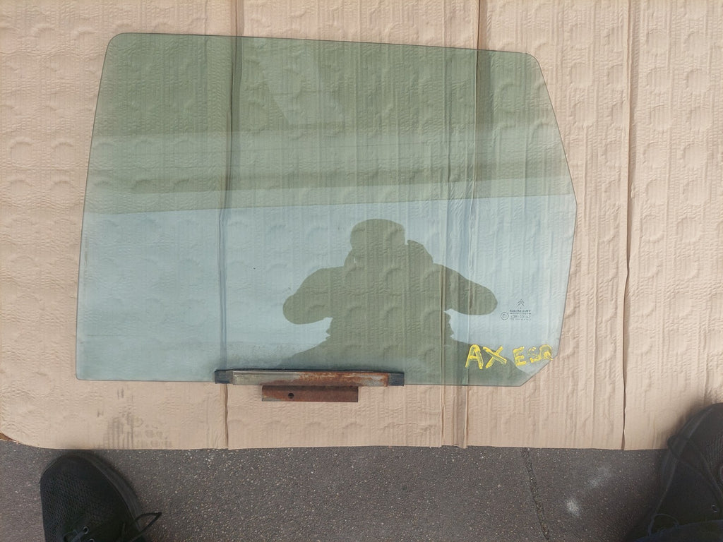 VITRE CITROEN AX PORTIÉRE  ARIERE GAUCHE