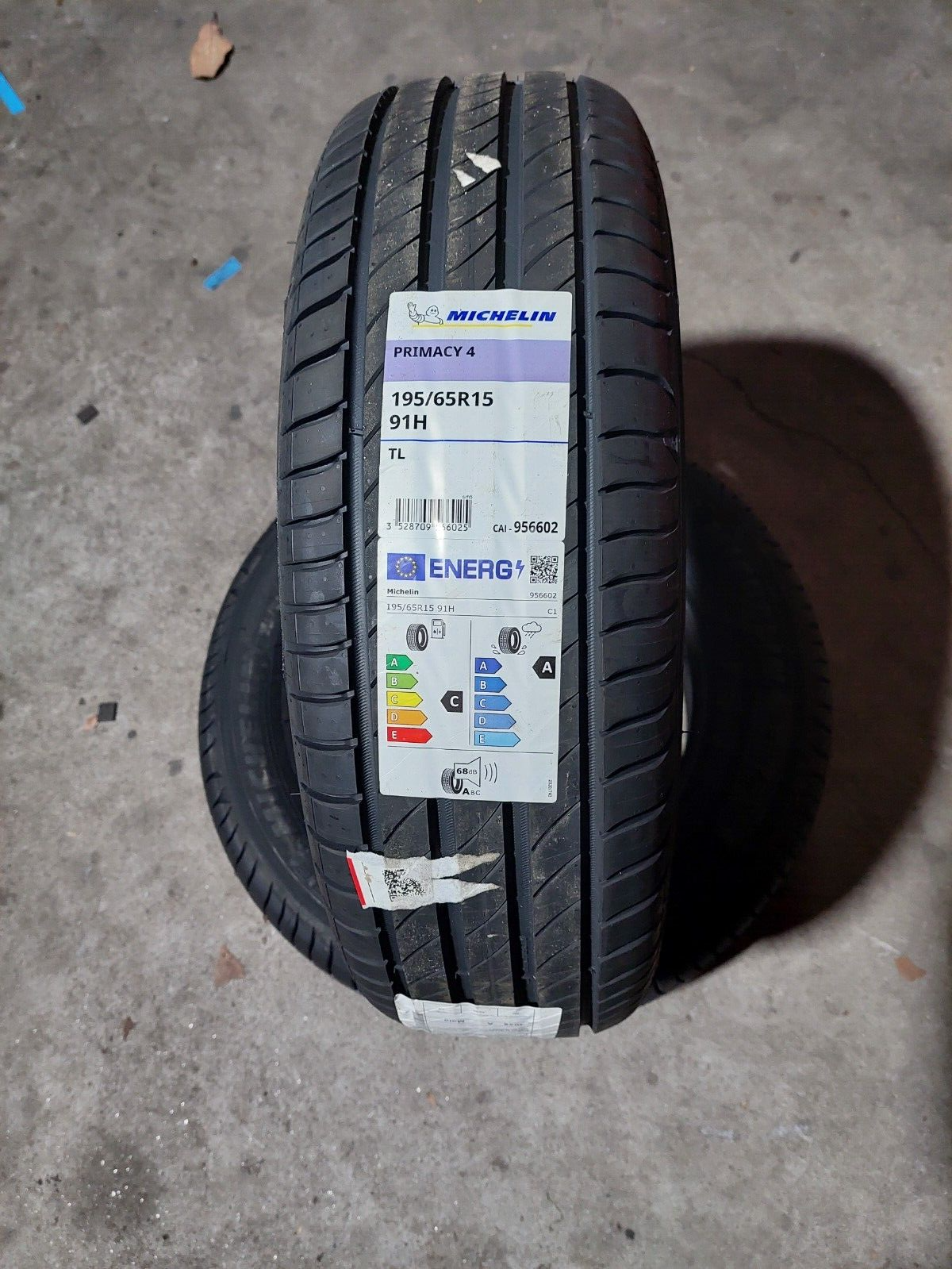 LOT 2 PNEUS MICHELIN PRIMACY 4 195/65 R15 91H NEUFS – ÉTÉ – ULTRA SILENCIEUX –