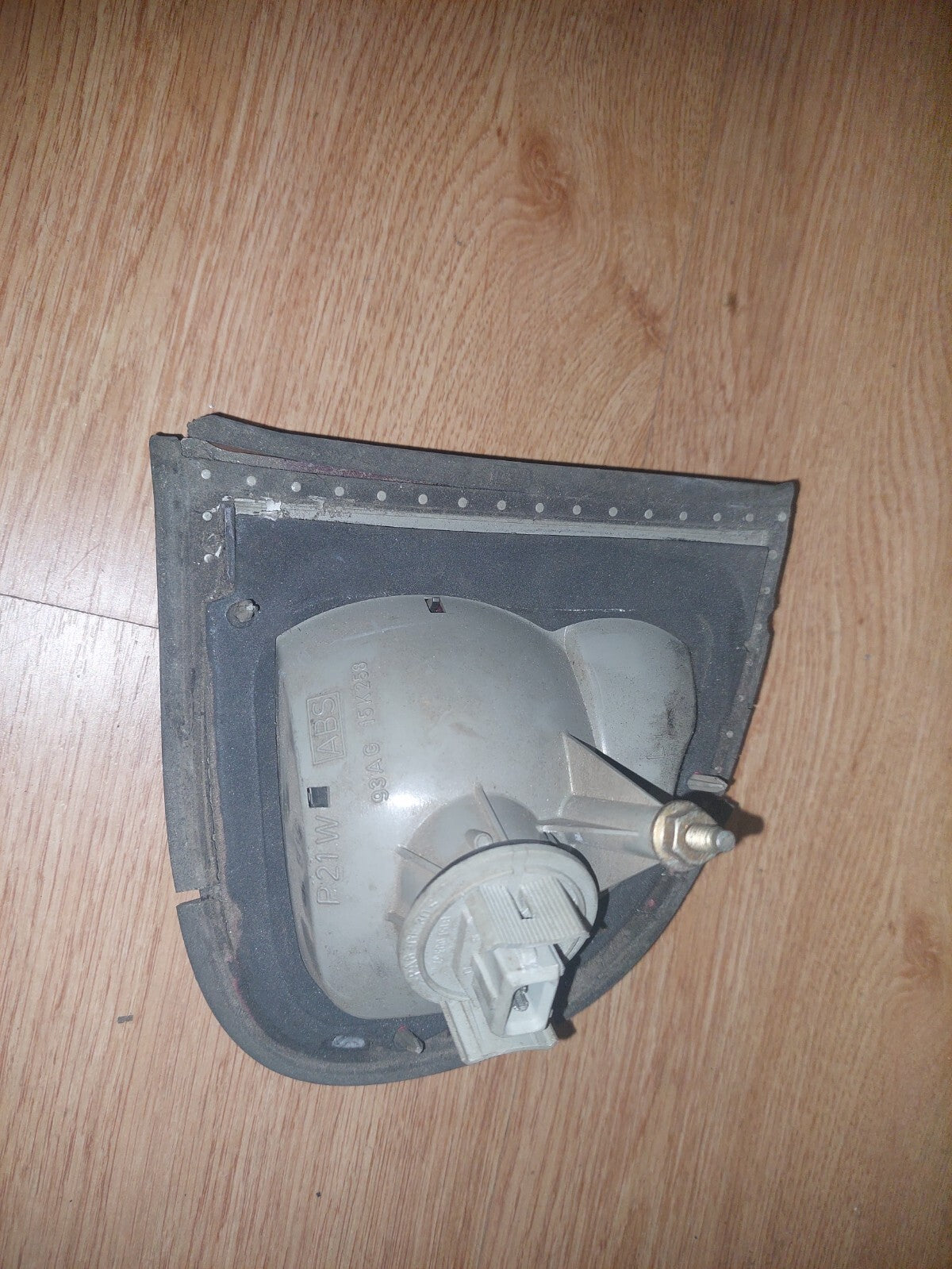 Feu arriere secondaire gauche (feux) FORD ESCORT 5 PHASE 2