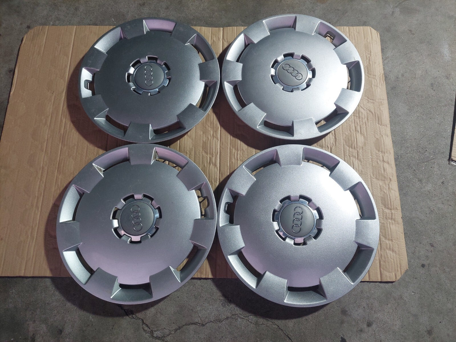 “4 Enjoliveurs Audi A3 8P 16 Pouces 8P0601147A Originaux OEM Jantes Acier”