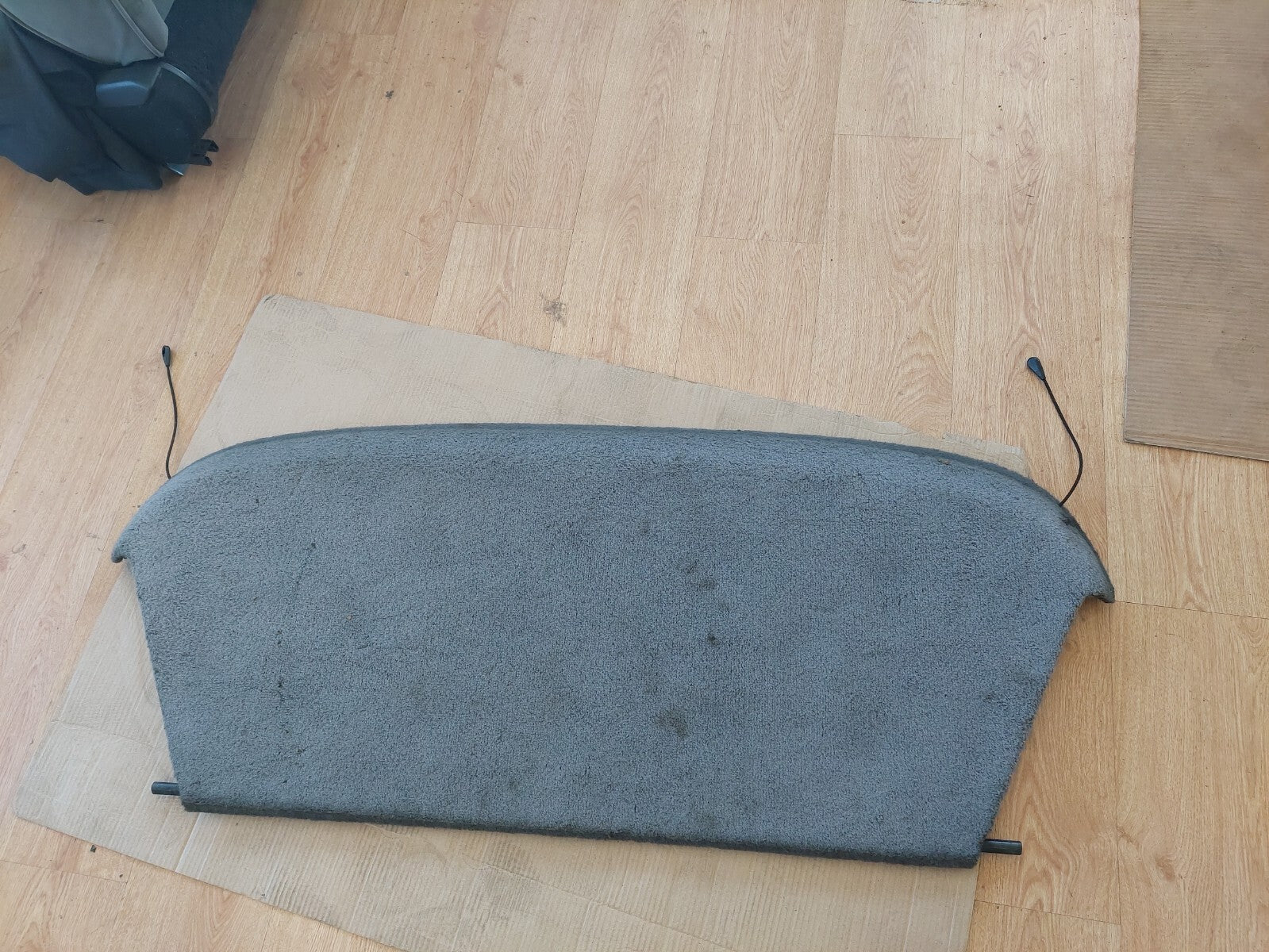Plage arrière Renault 25 R25 Gris Origine Réf 7700796696 Tablette Coffre OEM
