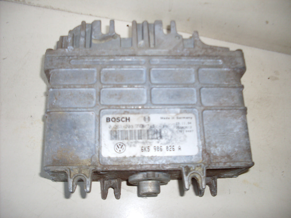CALCULATEUR ECU BOSCH MONO MOTRONIC 6K5906026 A SEAT IBIZA 6K 1.4 0261203360