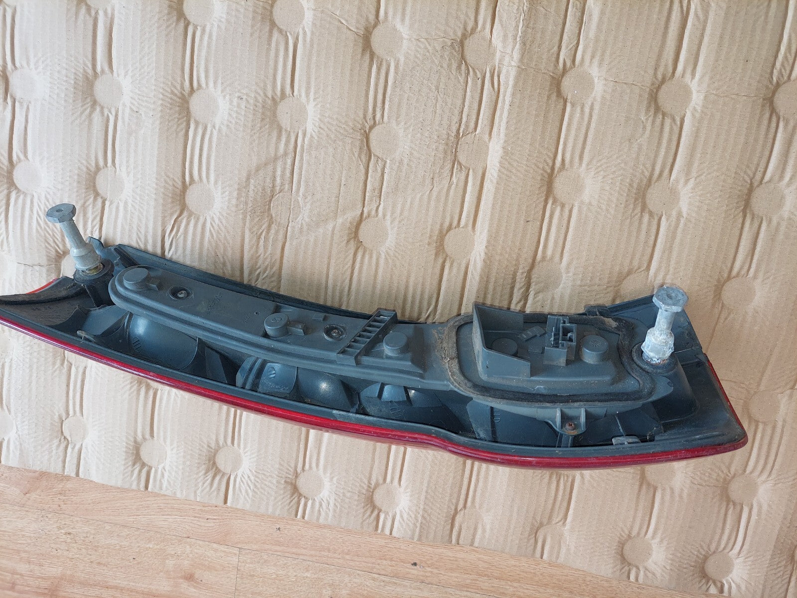 Feu arrière droit FIAT Punto I (176) réf 77307227 avec porte lampes – Origine