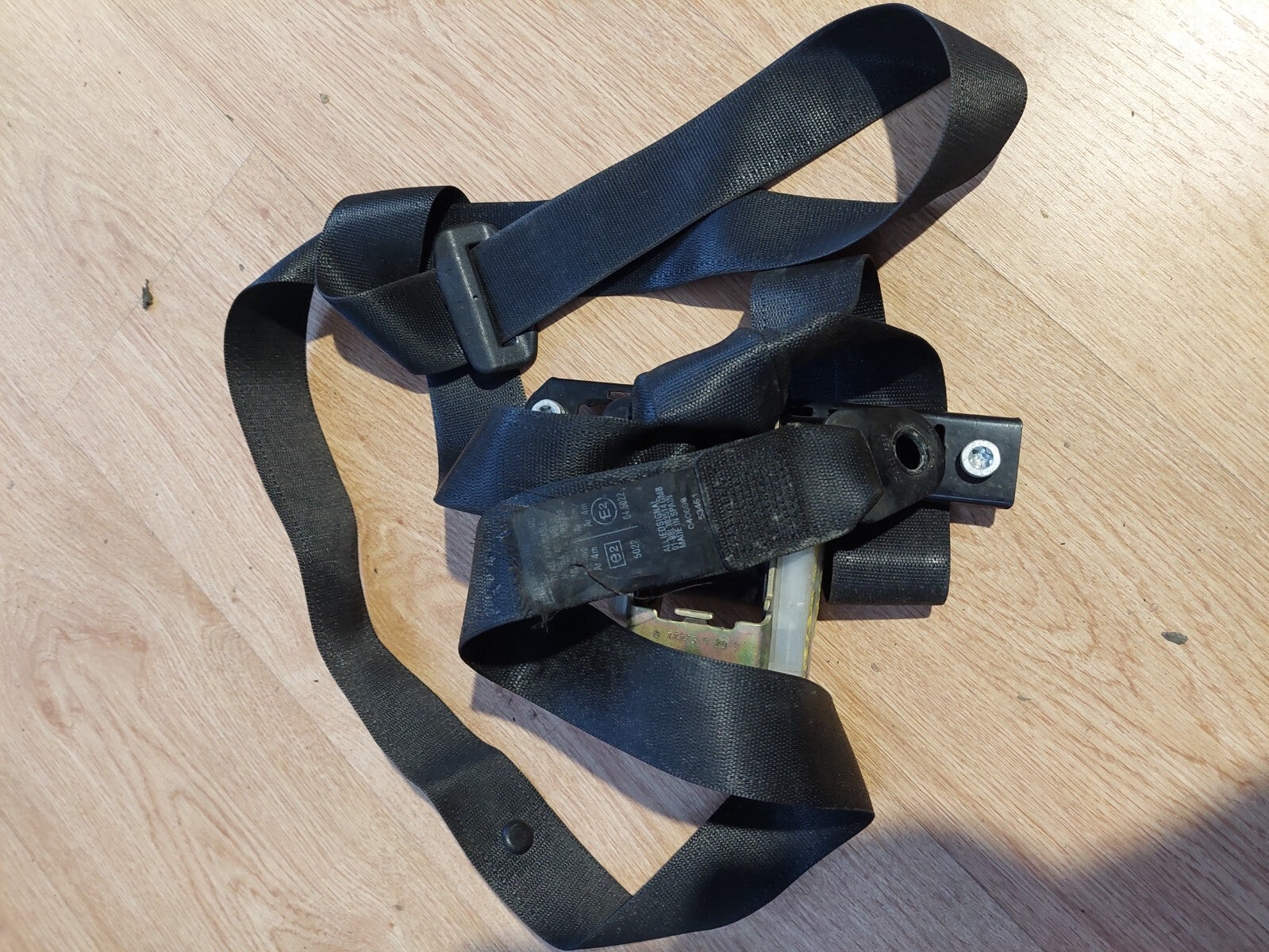 CEINTURE DE SÉCURITÉ AVANT DROITE OPEL CORSA B 1996-2001 5 PORTES ORIGINE