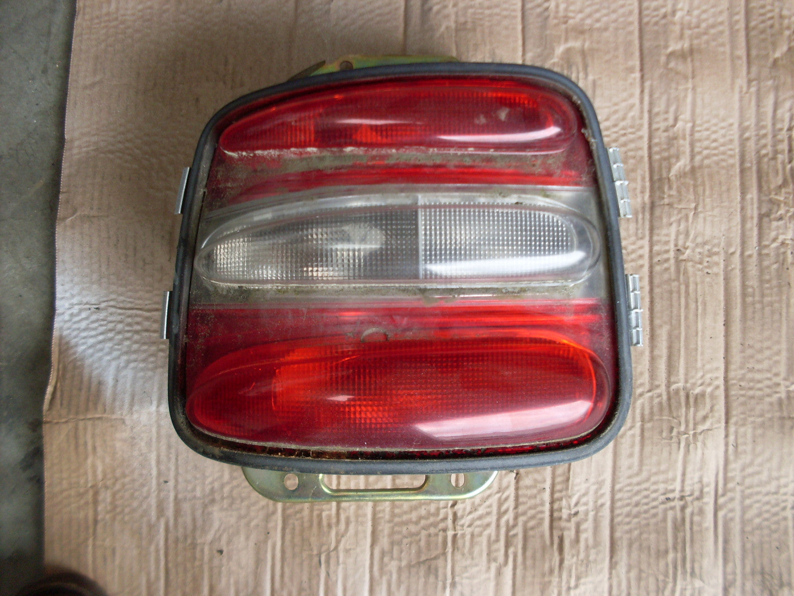 Feu arrière FIAT Brava  gauche coté chauffeur  1 I 10/1995-10/2001
