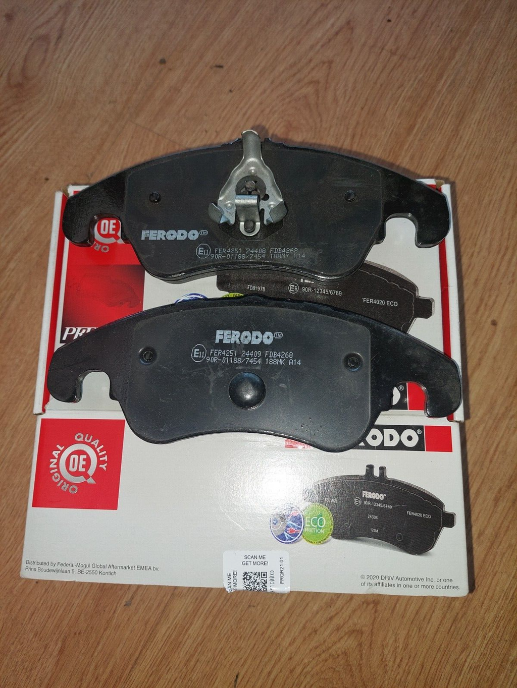 JEU DE 4 PLAQUETTES FORD FOCUS II 2.5 RS  FERODO FDB 4268
