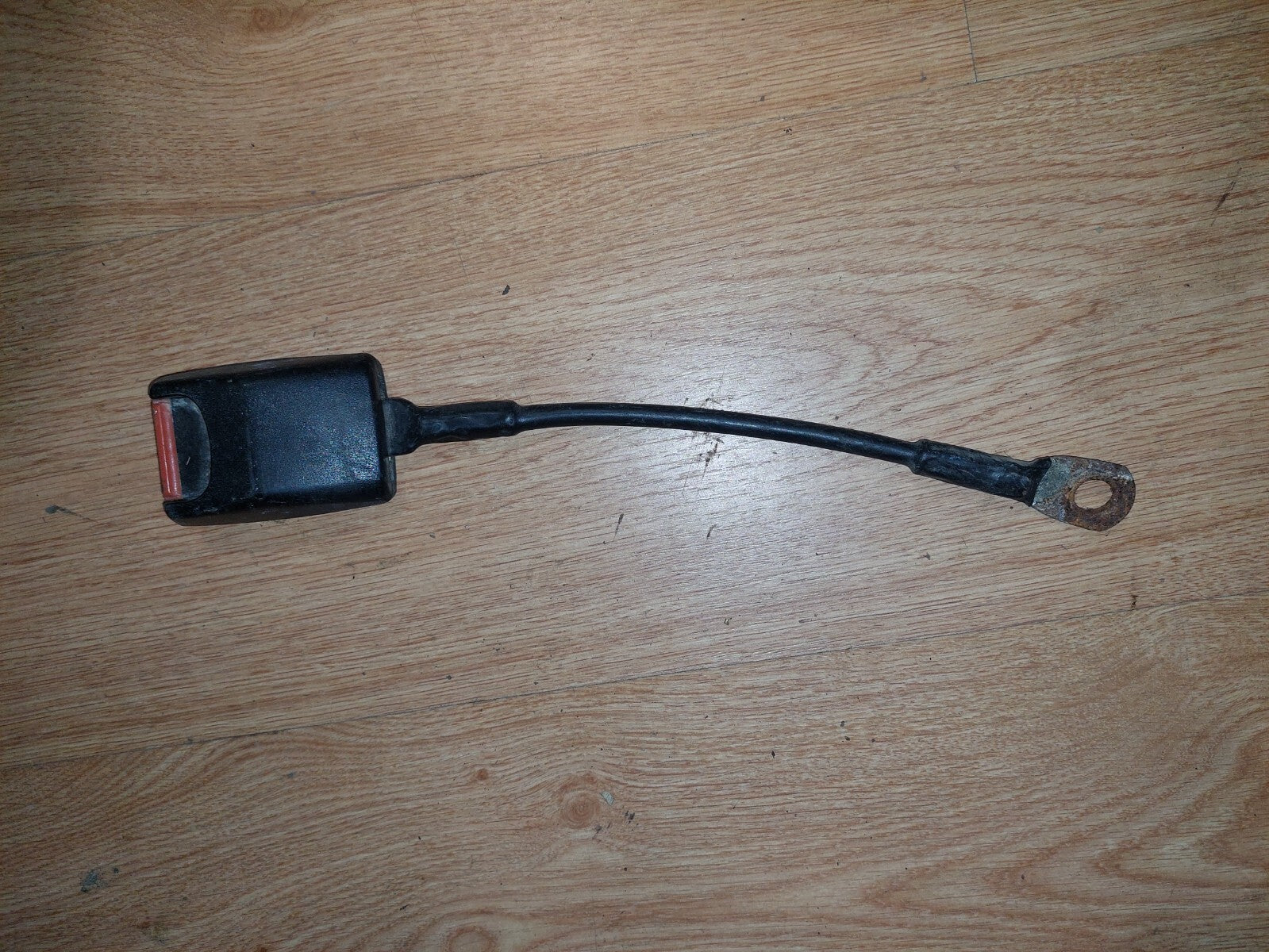 ANCRAGE CEINTURE DE SÉCURITÉ AVD / AVG CITROËN C15 OEM 69923 ORIGINE